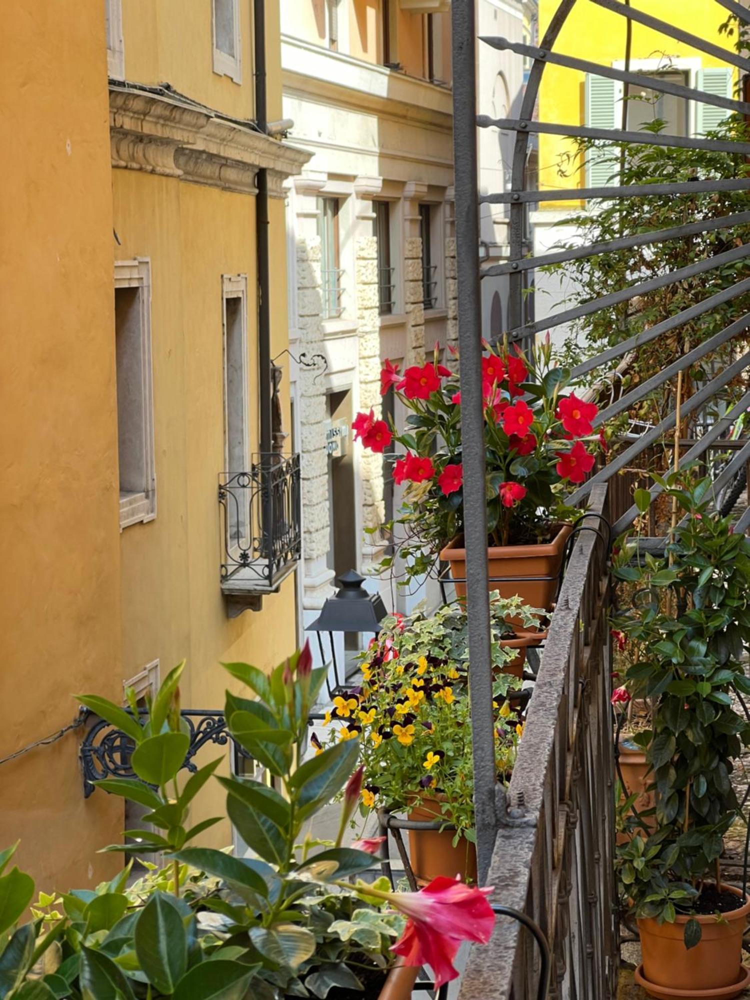 Flores Home Verona Eksteriør bilde